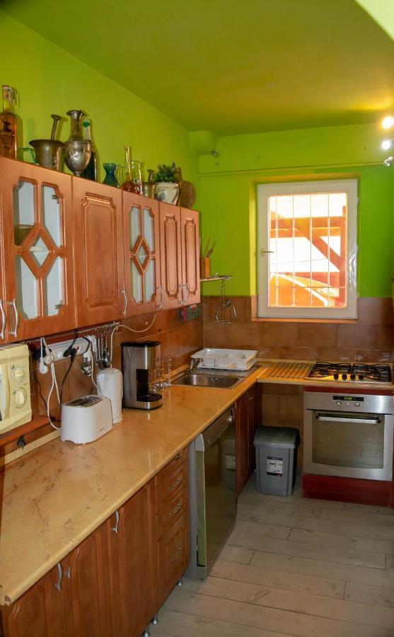 Zsolnay Apartman Siofok Ngoại thất bức ảnh